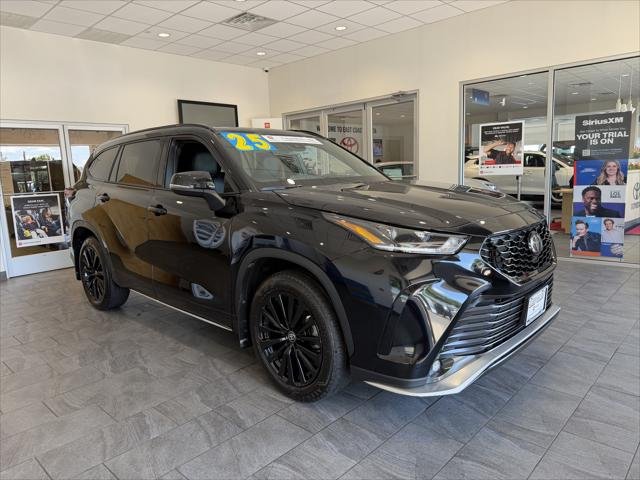 Certified Used 2025 ATTITUDE BLACK MC. Toyota  image 47