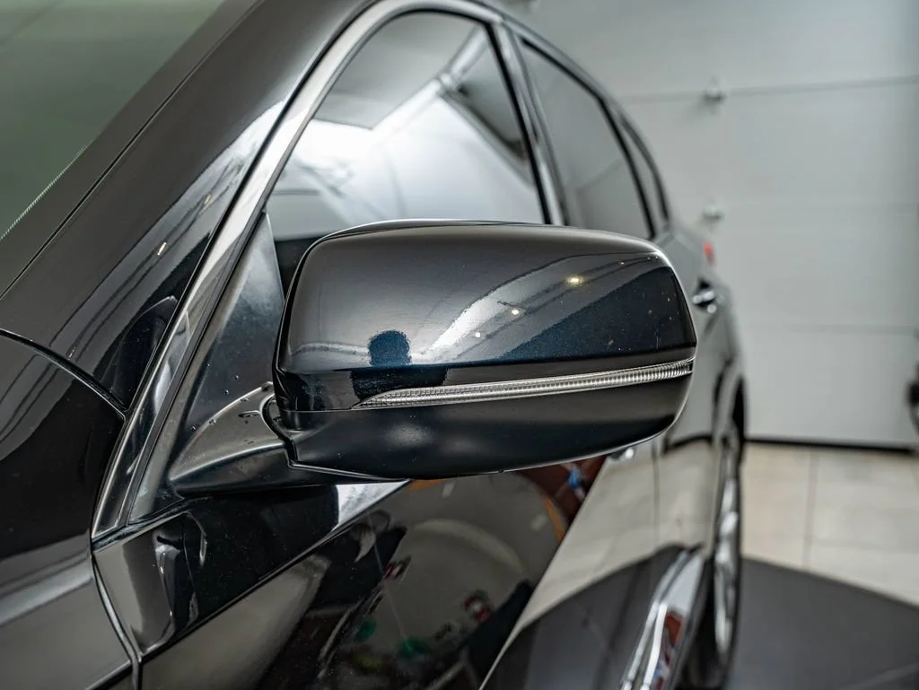 Used 2021 Black Acura  image 9