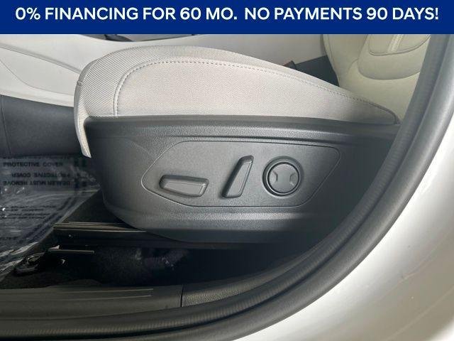 New 2026 White Hyundai SEL image 15