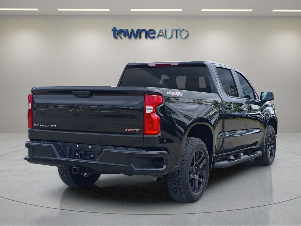Used 2026 Black Chevrolet RST image 5