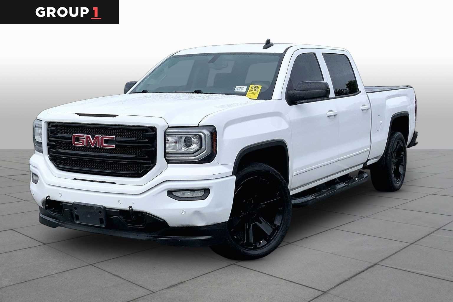 2017 GMC Sierra 4WD Crew Cab Standard Box SLT's photo