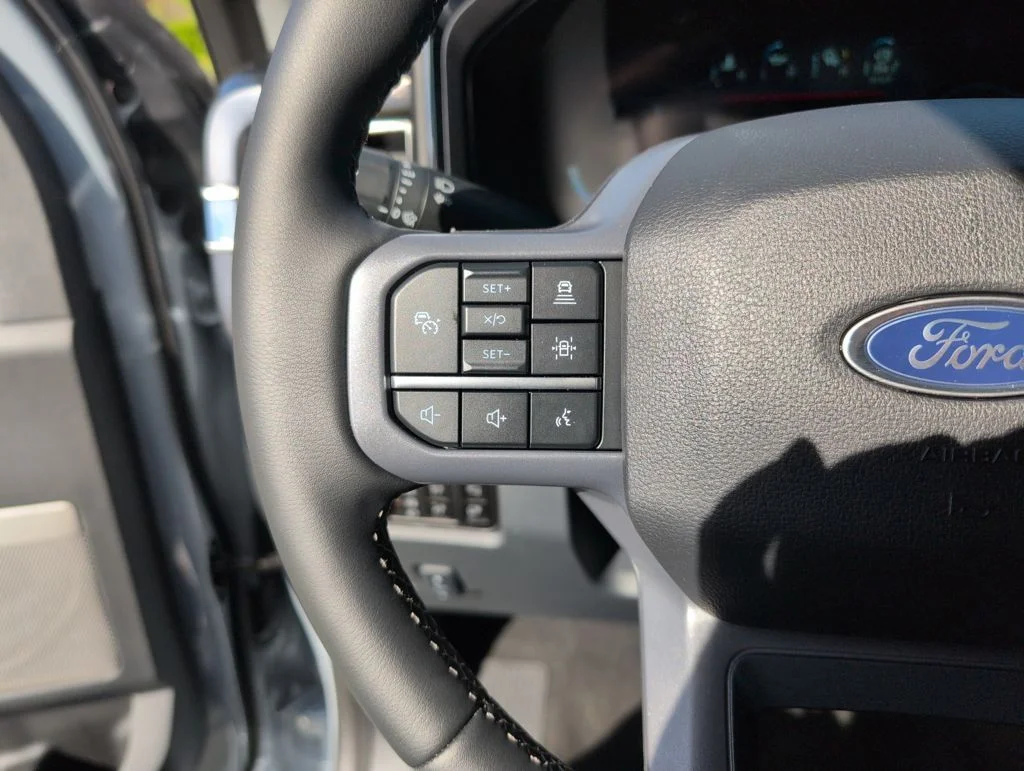 New 2026 Gray Ford Lariat image 29