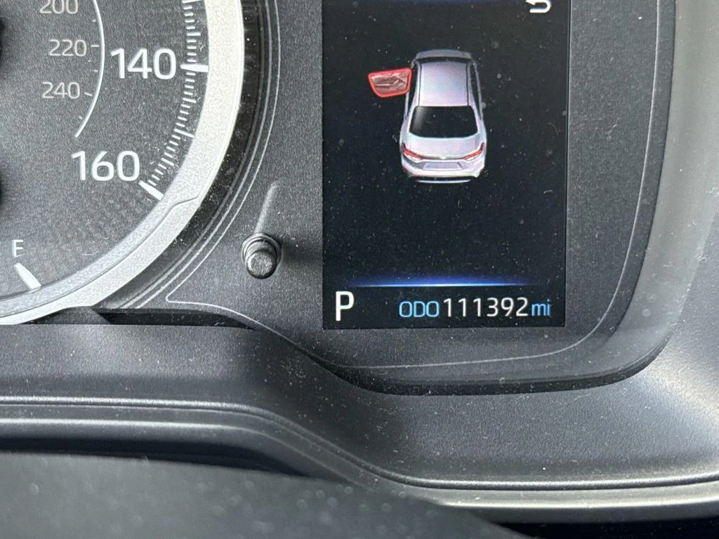 Used 2021 White Toyota LE image 36