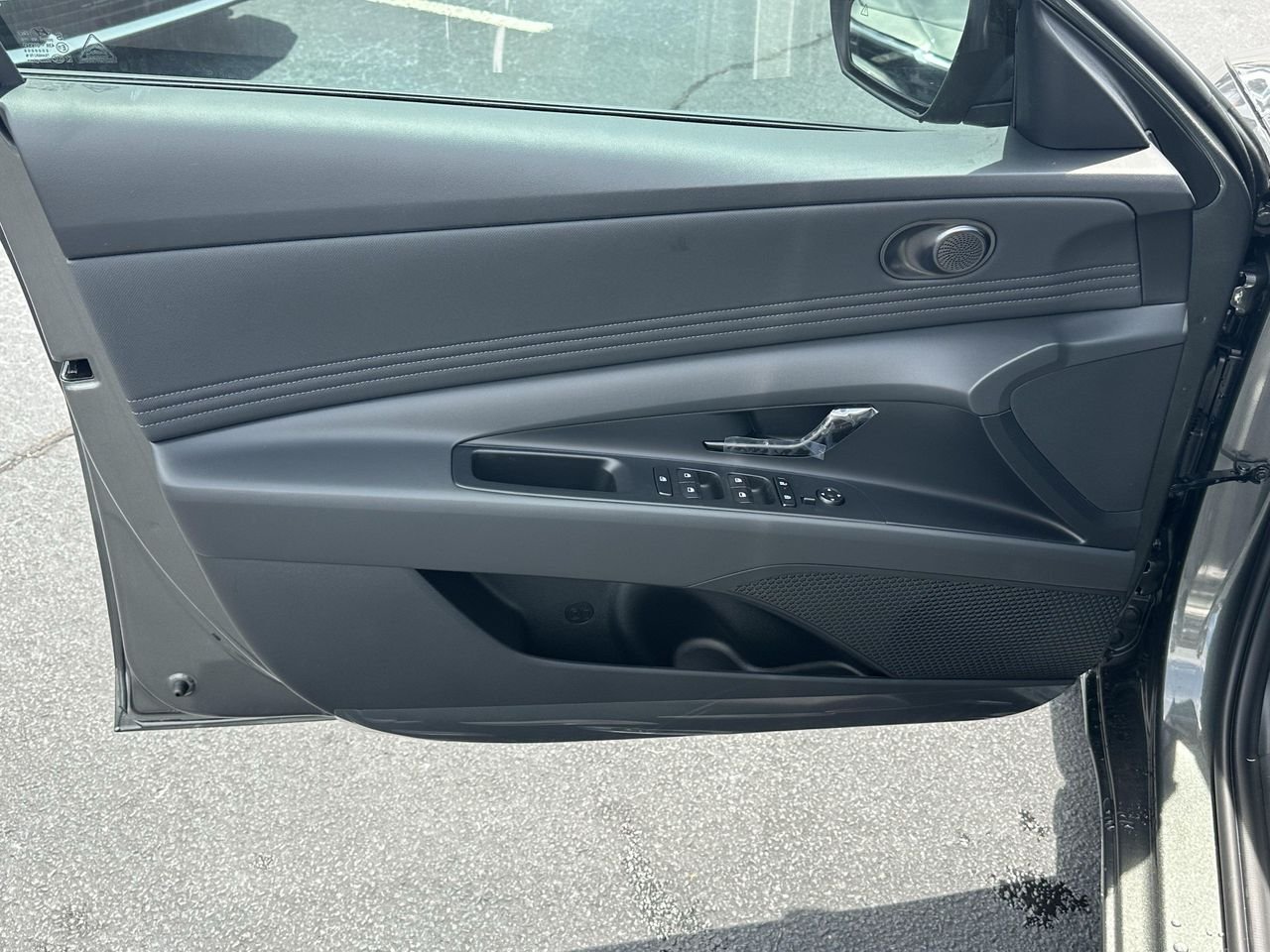 New 2026 Amazon Gray Hyundai SEL Sport image 10