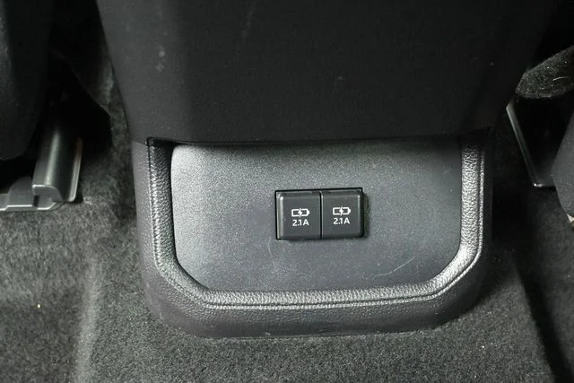 Used 2021 Black Toyota XLE image 19