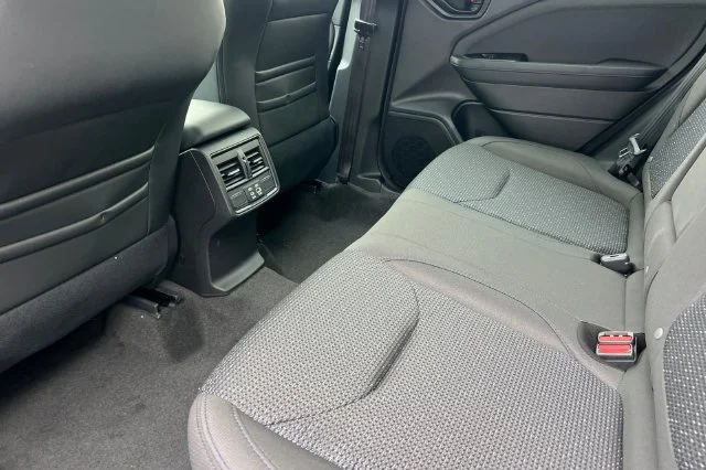 New 2026 AUTUMN GREEN METALLIC Subaru Premium image 9