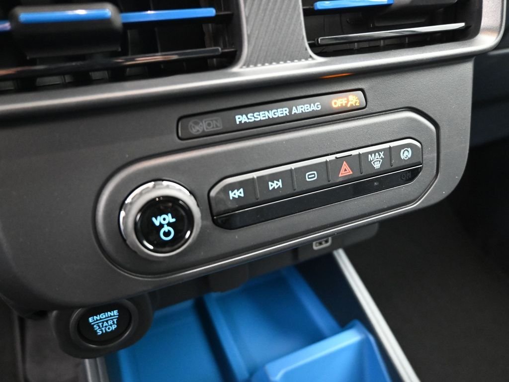New 2026 Carbonized Gray Metallic Ford XLT image 15