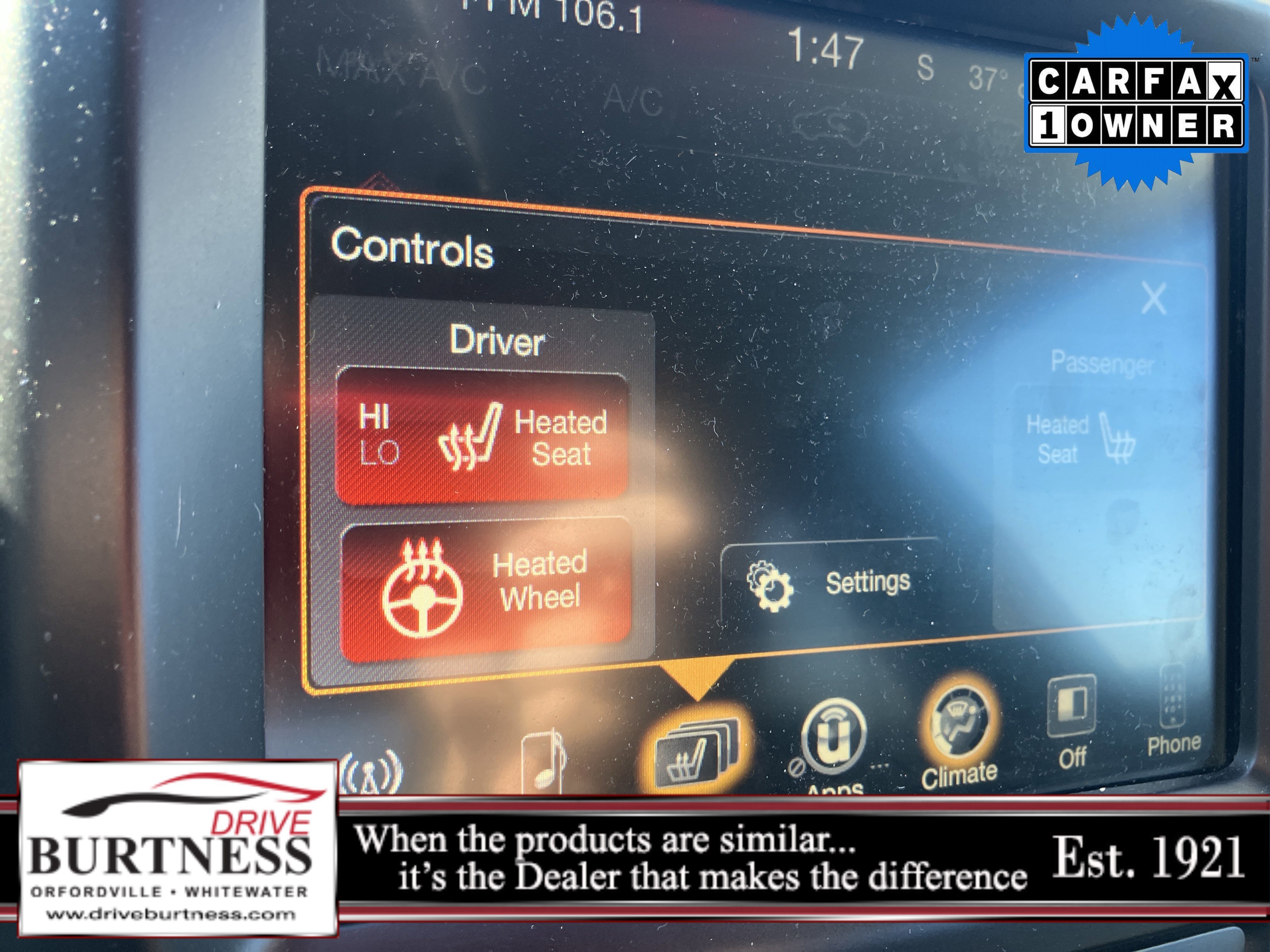 Used 2017 Jeep Cherokee Latitude with VIN 1C4PJMCS1HW513878 for sale in Whitewater, WI