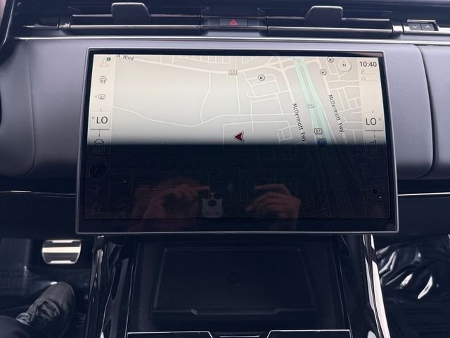 New 2026 Fuji White Land Rover Dynamic SE image 20