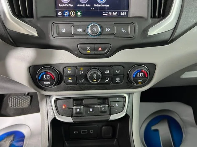 2022 GMC Terrain SLE - Photo 23