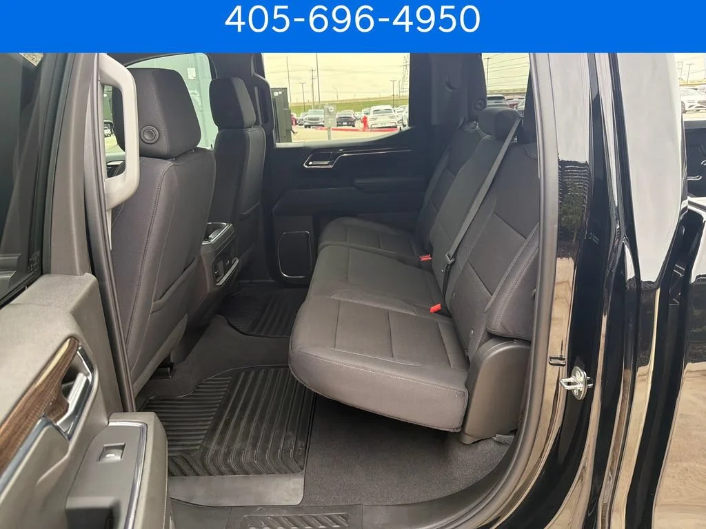 Pre-Owned 2024 Chevrolet Silverado 1500 LT