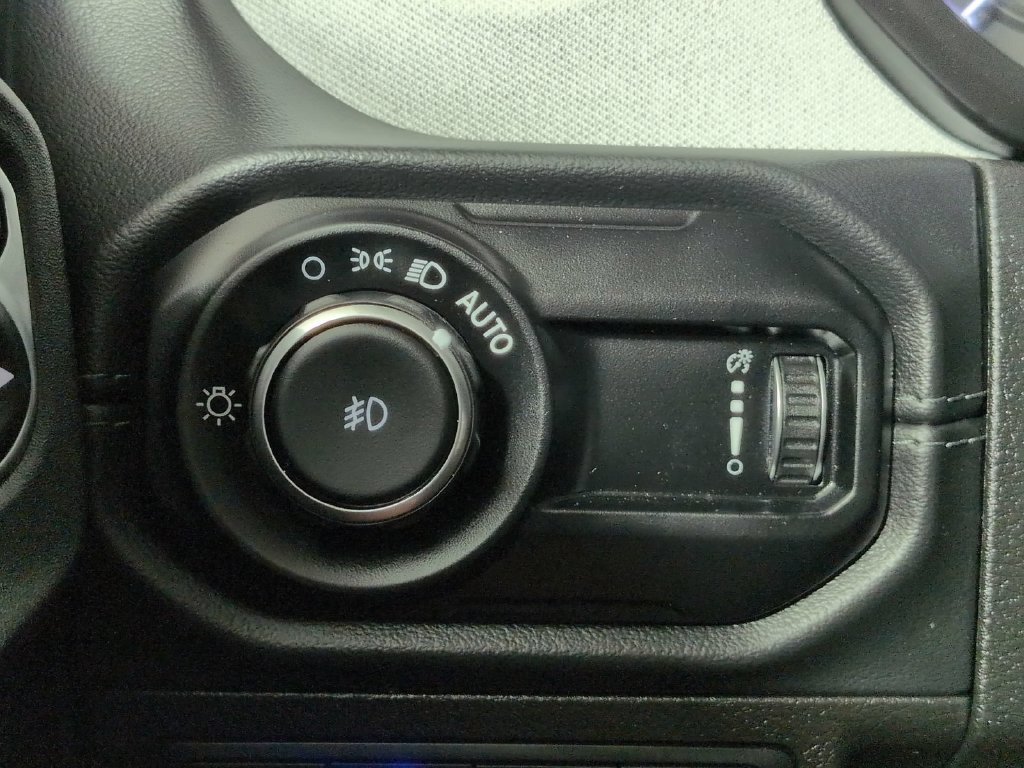 Used 2024 White Jeep Sahara 4xe image 38
