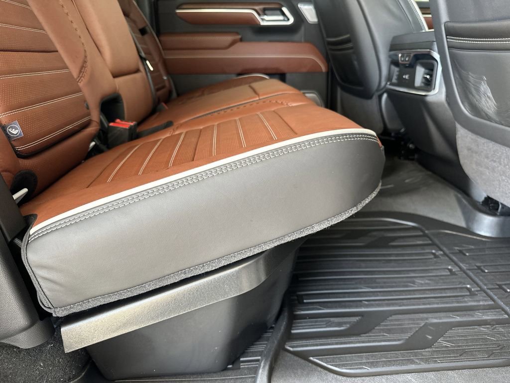 2026 GMC Sierra 3500HD Denali Ultimate - Photo 40