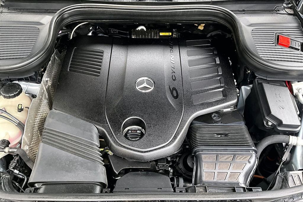 Certified Used 2024 Silver Mercedes-Benz GLE 450 image 34