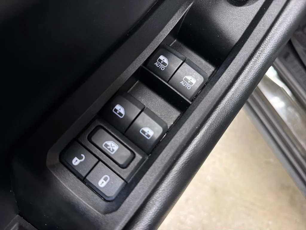 Certified Used 2023 Gray Jeep Limited image 17