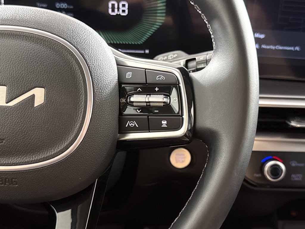 2025 Kia Sorento S - Photo 17