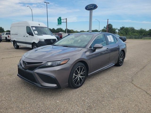 Used 2023 Predawn Gray Mica Toyota SE image 20