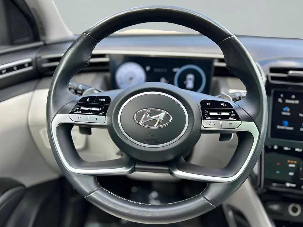 Used 2024 White Hyundai Limited image 15