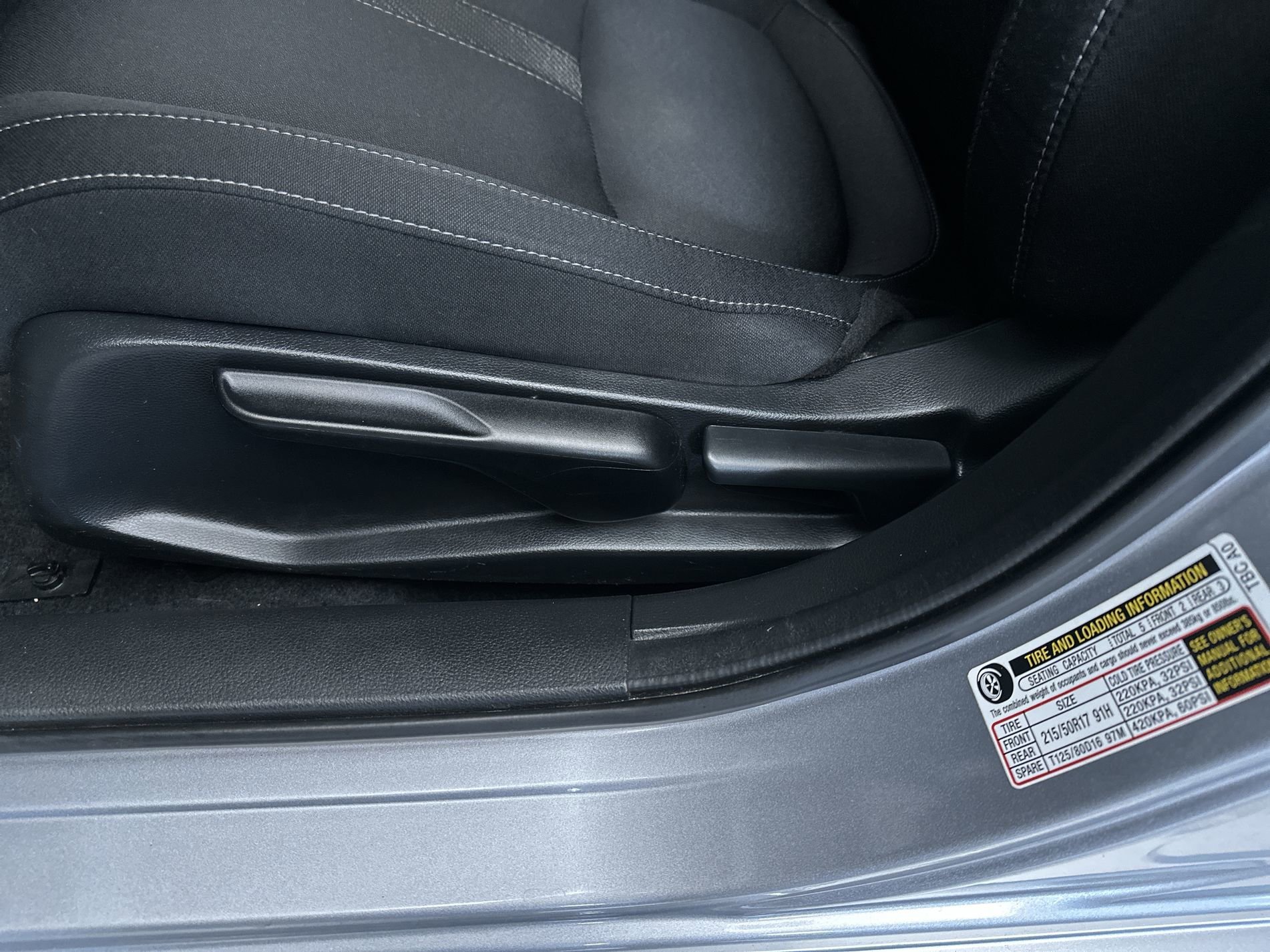 Used 2018 Lunar Silver Metallic Honda EX-T image 14