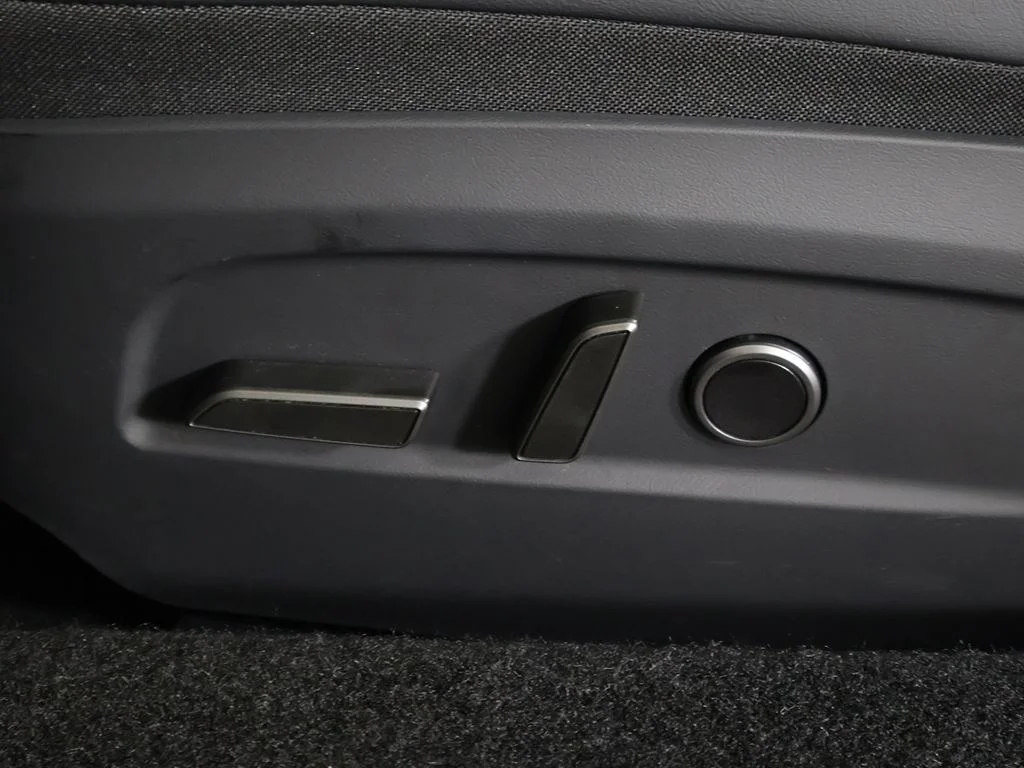 Used 2025 Stealth Gray Tesla Long Range image 36