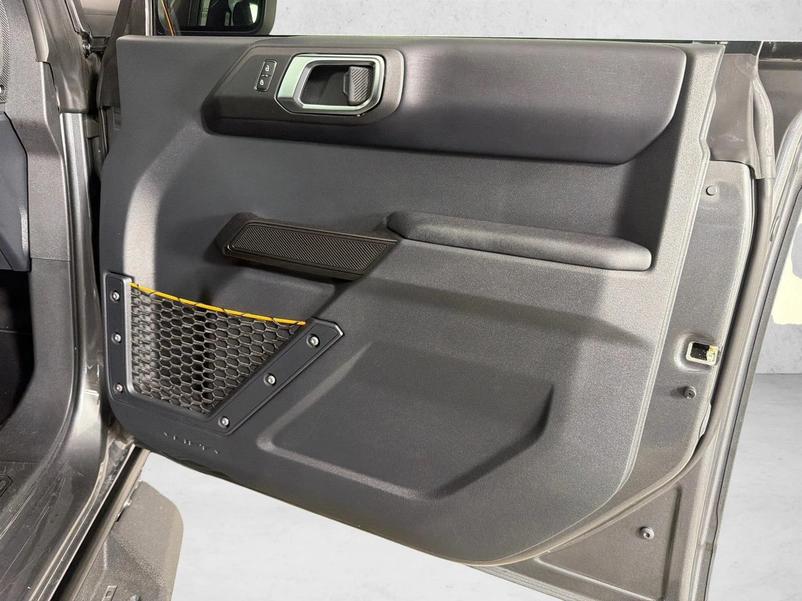 Used 2024 Gray Ford Badlands image 15