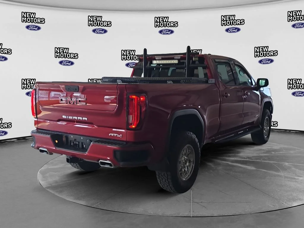 Used 2022 Cayenne Red GMC AT4 image 5
