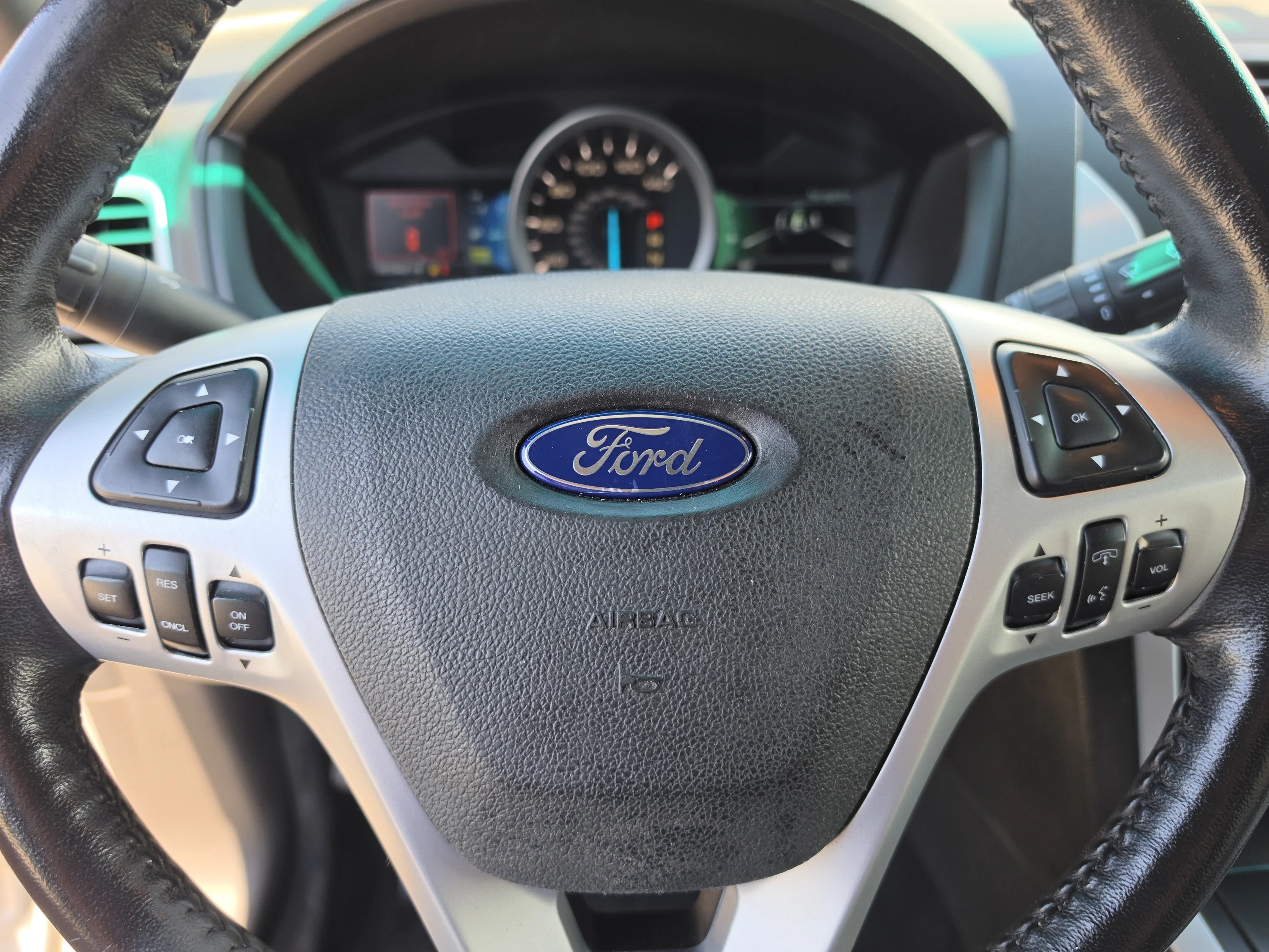Used 2013 Ingot Silver Ford XLT image 35