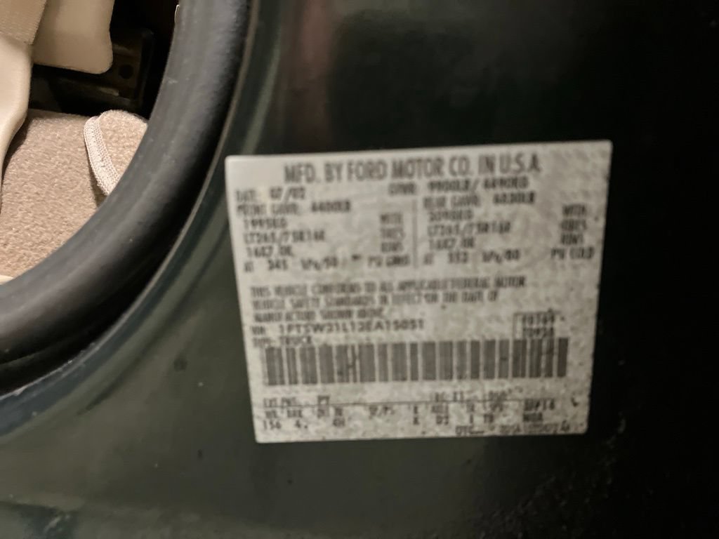 Used 2003  Ford Lariat image 30