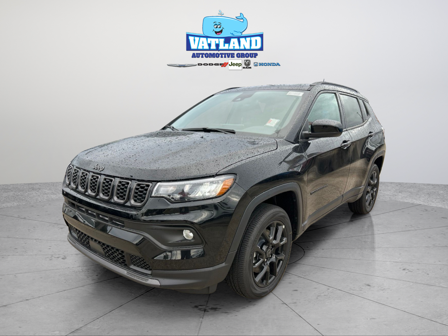New 2026 Diamond Black Crystal Pearl-Coat Exterior Paint Jeep Latitude image 20