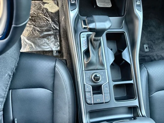 New 2026 Wolf Gray Kia S image 22
