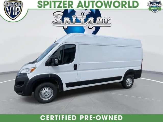 Used 2025 White Ram High Roof image 4