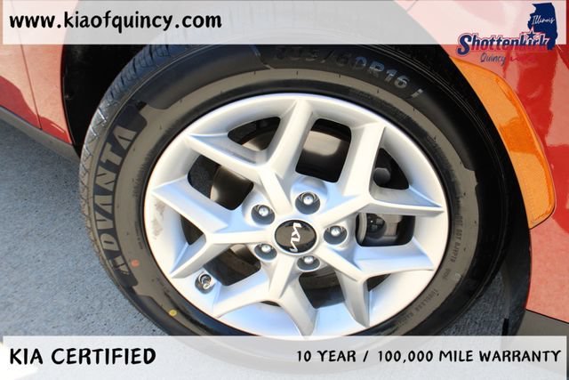 Used 2025 Red Kia S image 6