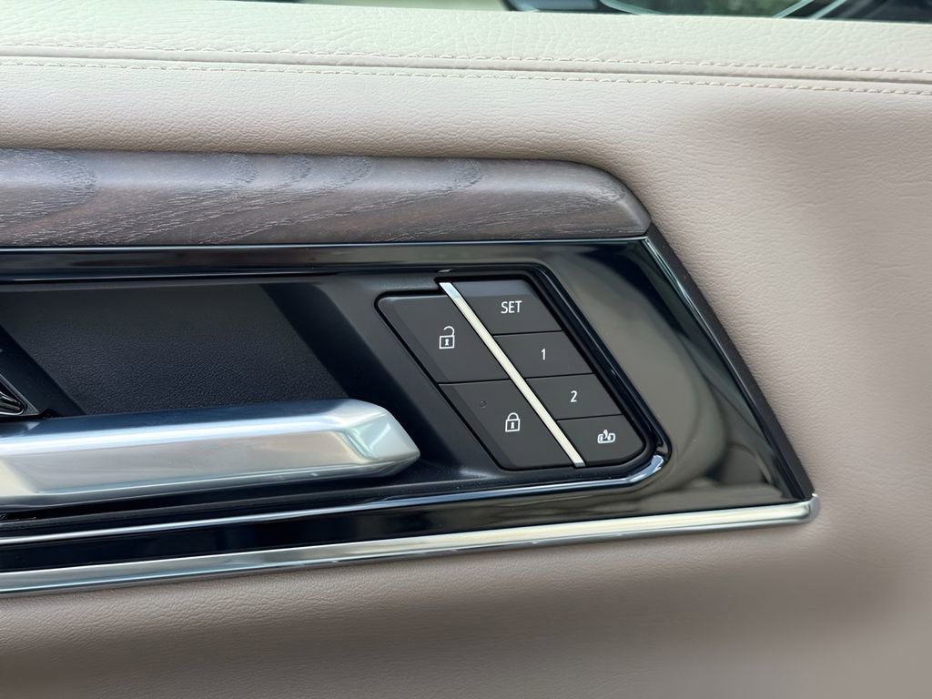 2026 GMC Yukon XL Denali - Photo 13