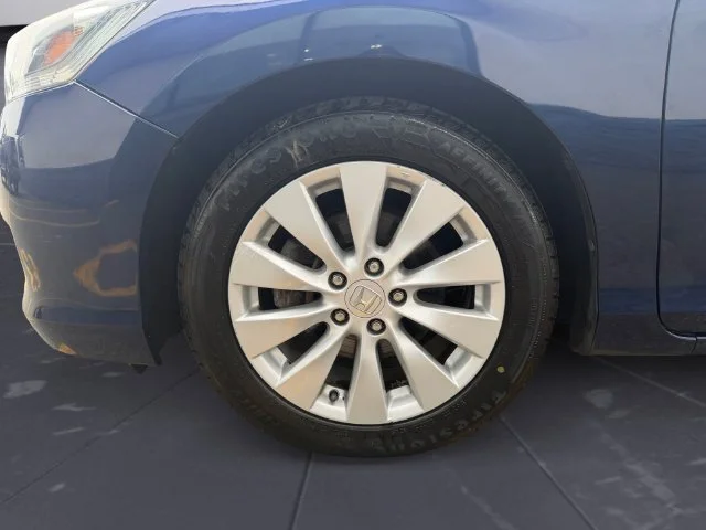 Used 2013 Blue Honda EX image 42