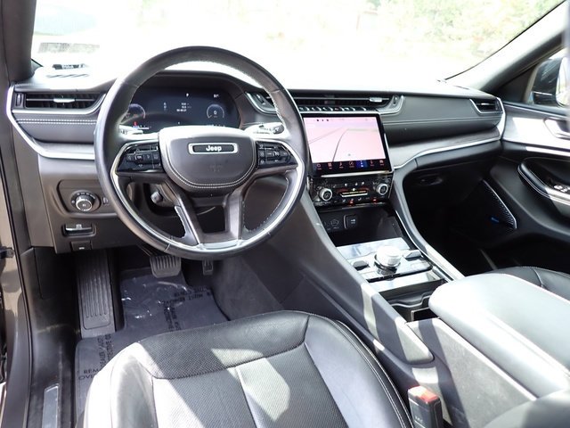 Used 2022 Gray Jeep Overland image 18