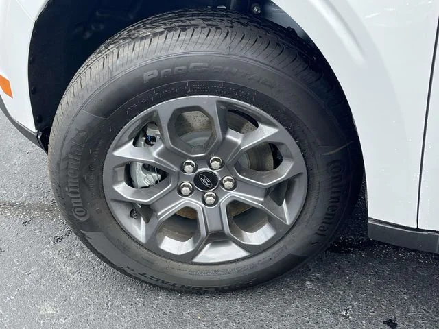 New 2026 White Ford XLT image 6