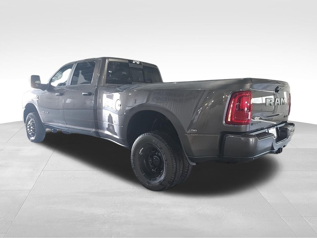 New 2026 Granite Crystal Metallic Clearcoat RAM Big Horn image 6