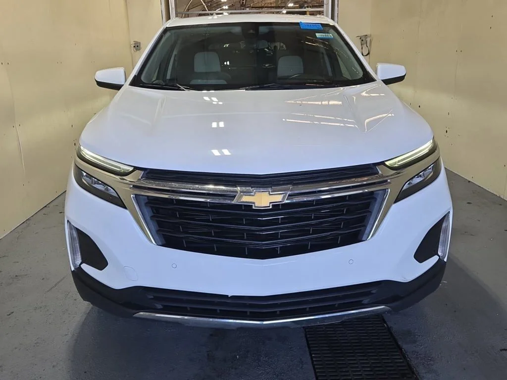 Used 2024 White Chevrolet LT image 6