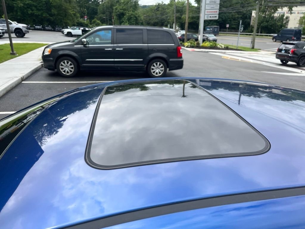 Used 2020 Blue Hyundai Value Edition image 3