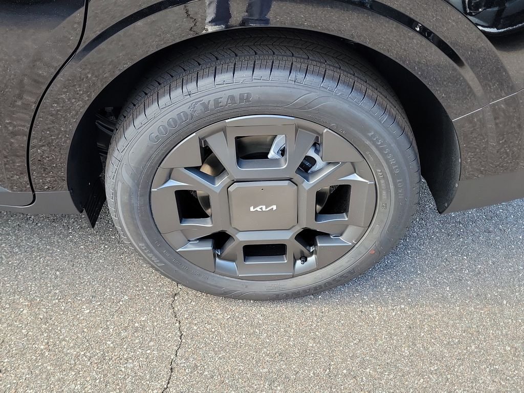 New 2026 Black Kia EX image 37