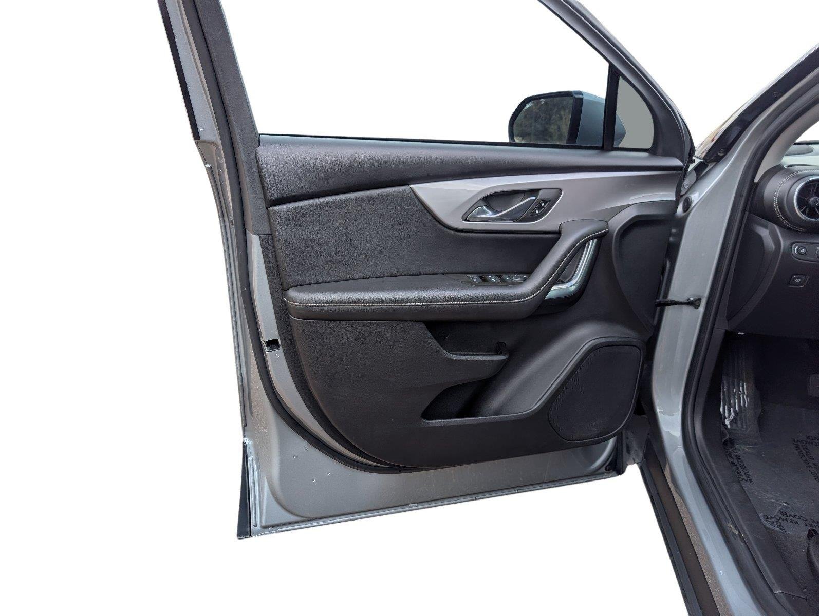 Used 2023 STERLING GRAY METALLIC Chevrolet LT image 11