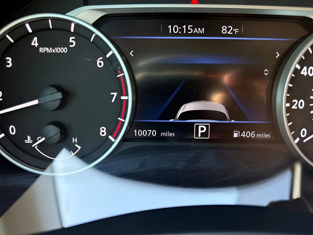 Used 2024  Nissan SR image 9