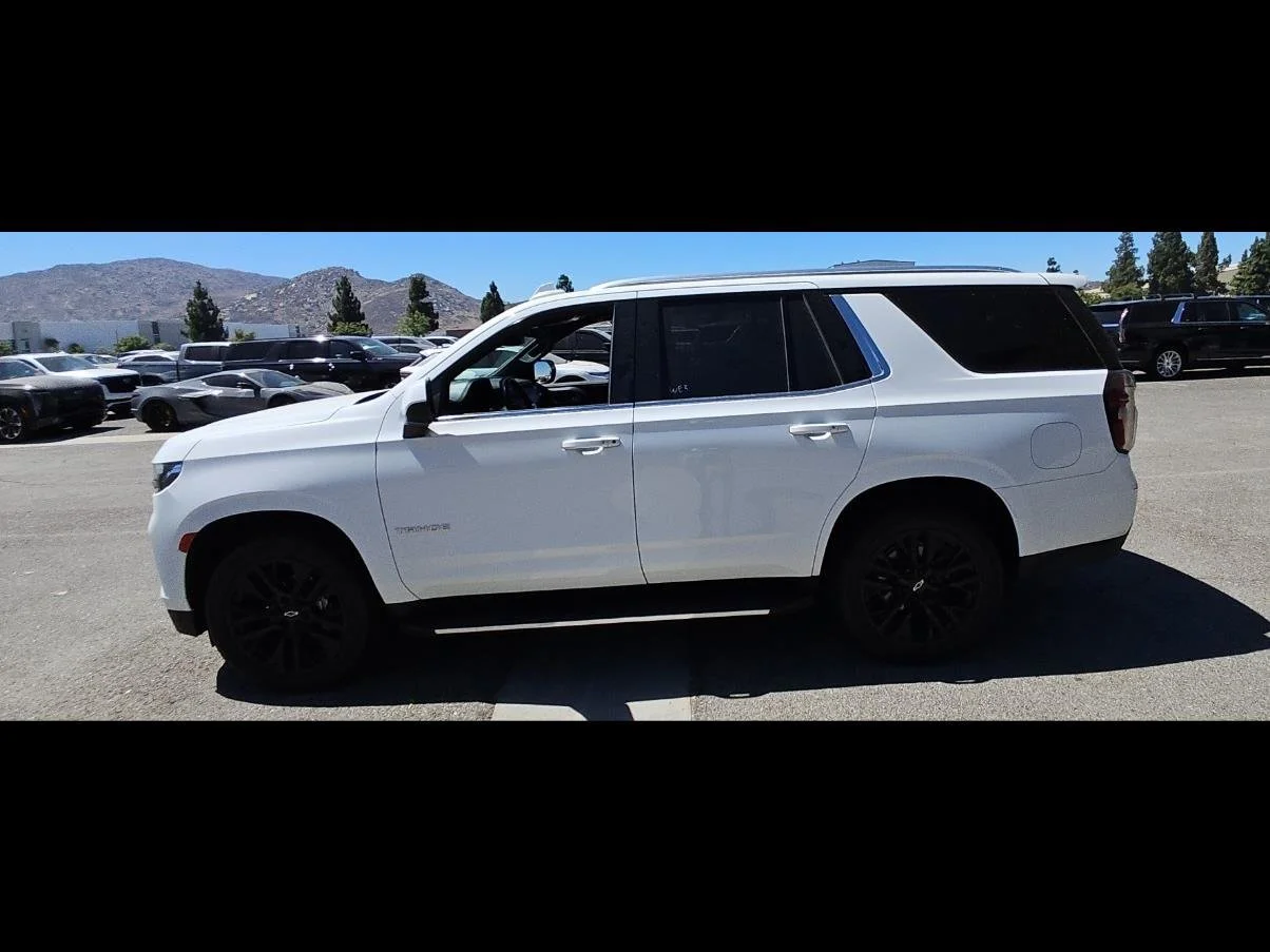 Used 2023 SUMMIT WHITE Chevrolet LS image 9