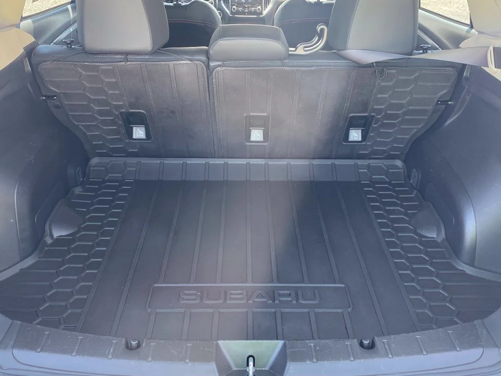 Used 2021 Silver Subaru Limited image 11