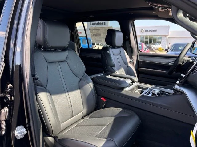New 2026 High Gloss Black Exterior Paint Jeep  image 10