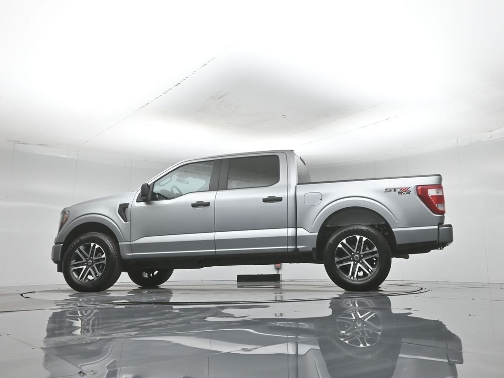 Used 2023 Silver Ford XL image 52