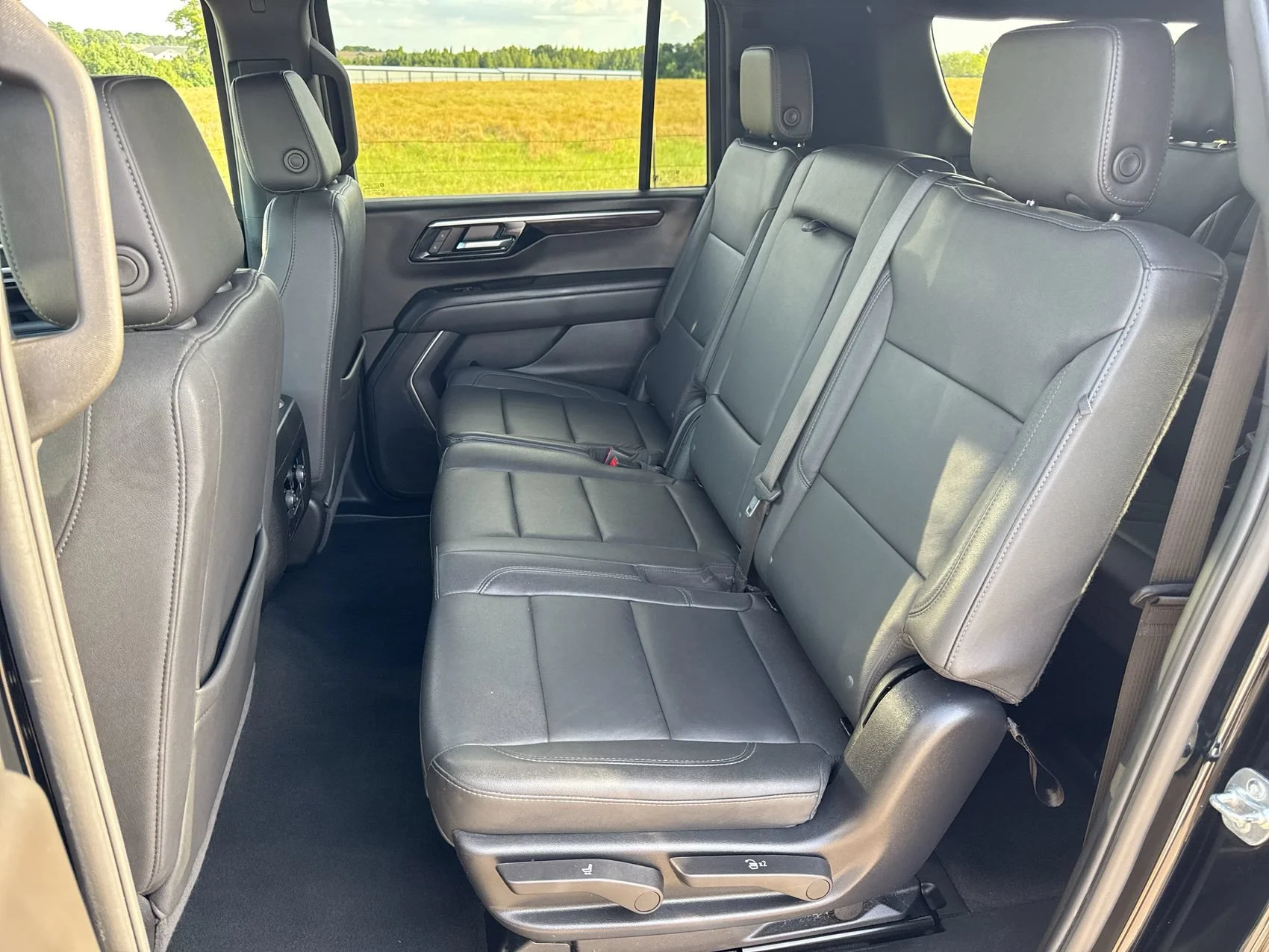 Used 2025 Black Chevrolet LT image 22