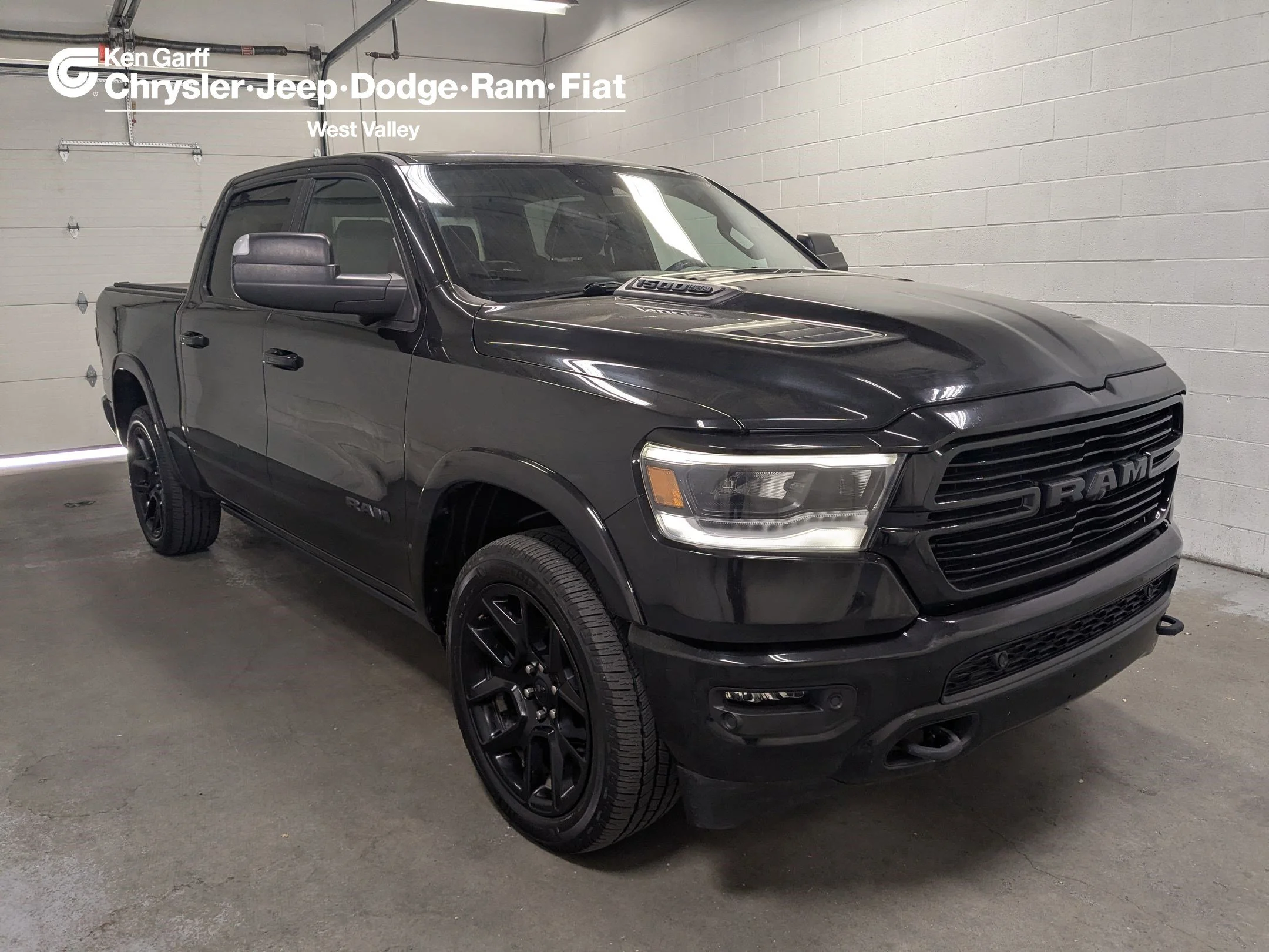 2021 RAM 1500 Laramie 4x4 Crew Cab 5'7's photo