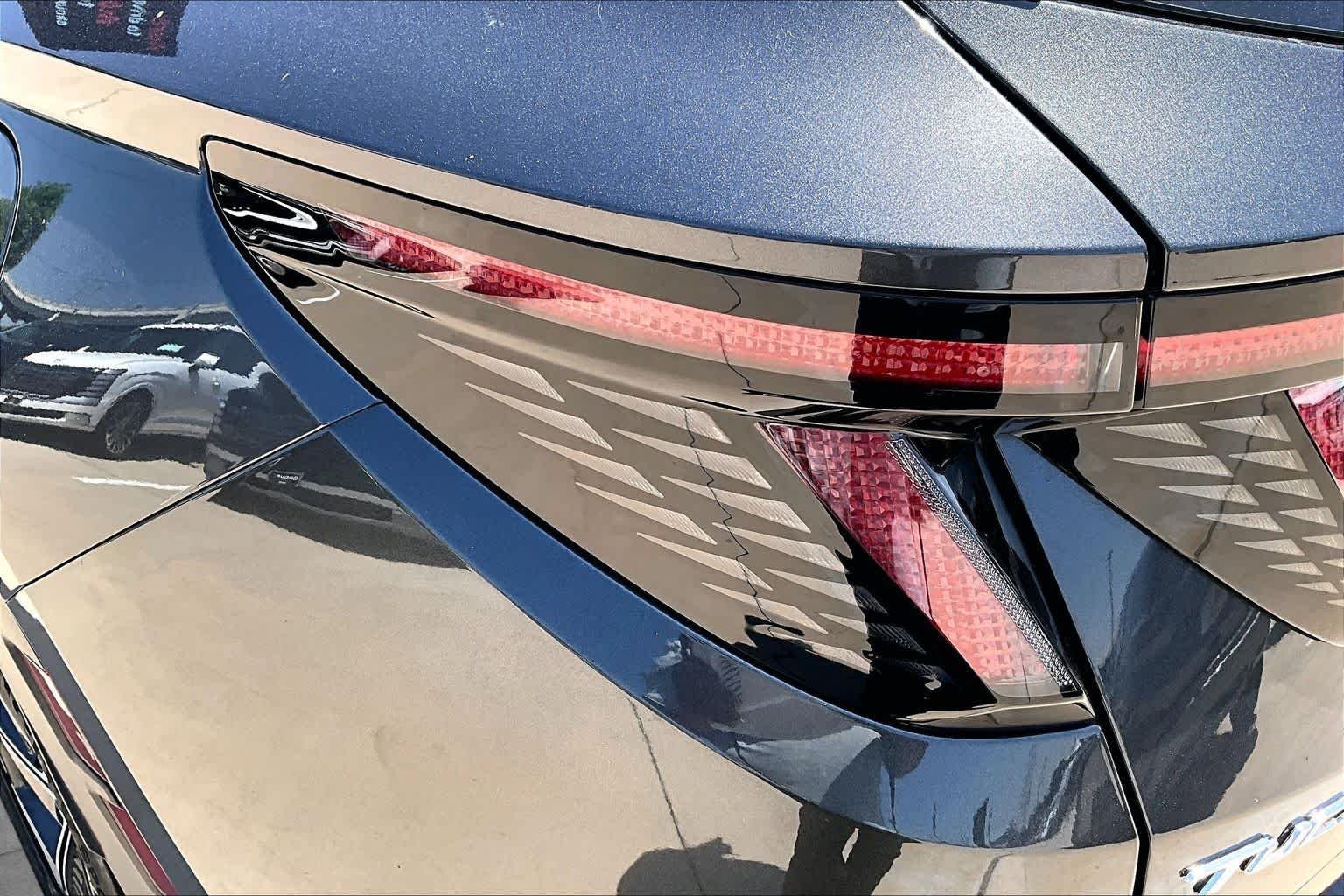 Used 2024 Dark Gray Metallic Hyundai SEL image 29
