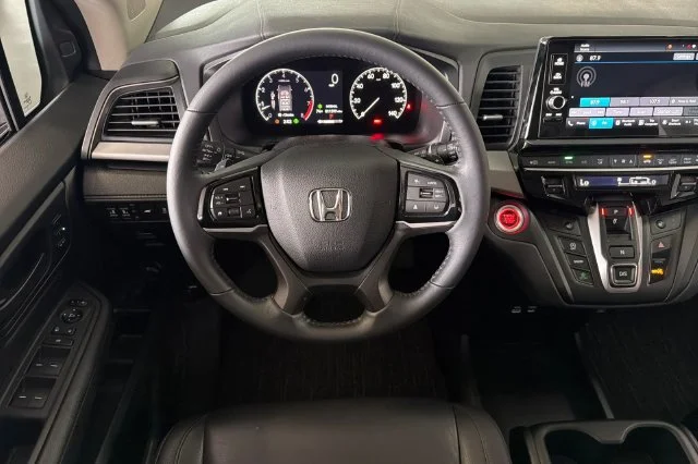 Used 2026 Modern Steel Metallic Honda EX-L image 20